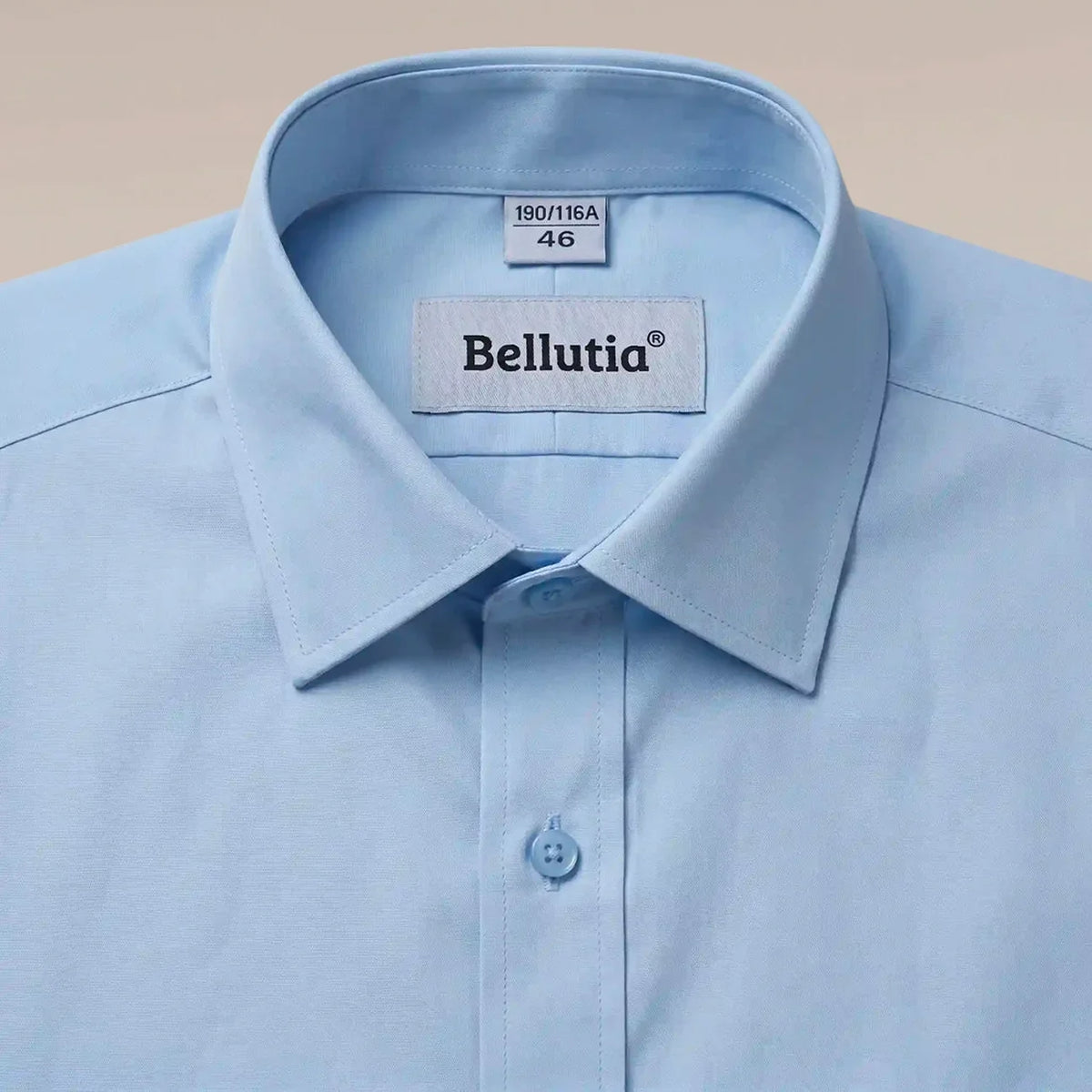Chemise Ajustée à Manches Courtes